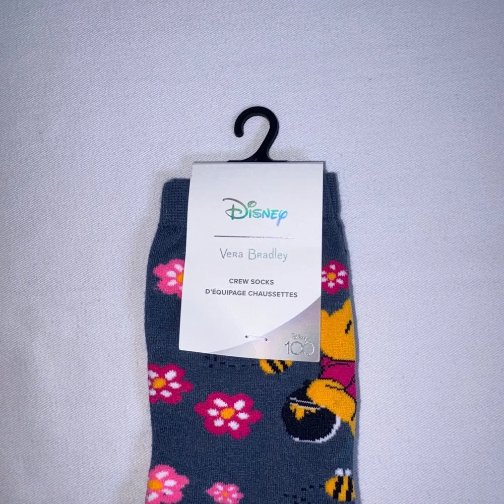 Vera Bradley Disney Winnie the Pooh Crew Socks 9-11 Blue Floral Bee Disney 100